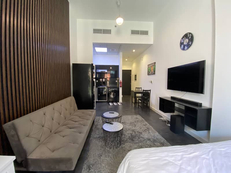 AMAZINGLY FURNISHED STUDIO || READY TO MOVE IN || CALL US NOW