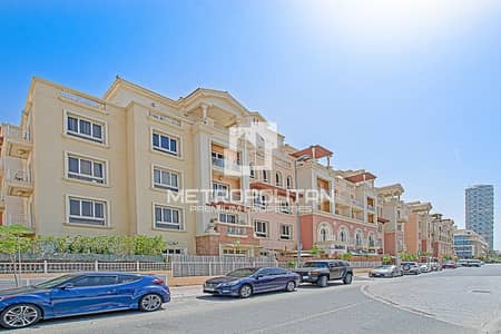 1 Bedroom Flat for Sale in Jumeirah Village Circle (JVC), Dubai - Fully Upgraded | Big Layout | Vacant Soon