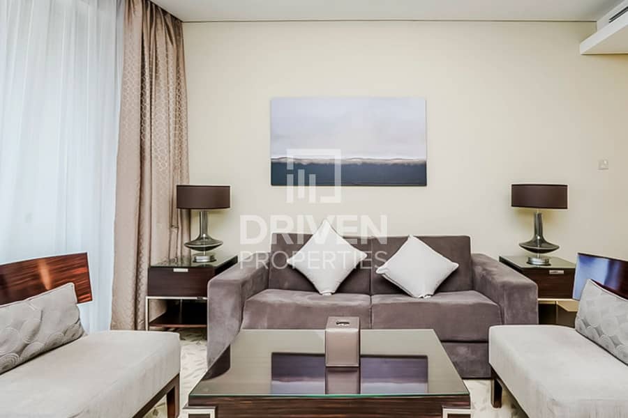 位于迪拜市中心，迪拜谦恭购物中心 1 卧室的公寓 175000 AED - 7782709