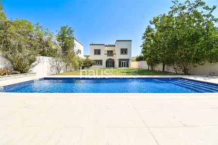 3 Bedroom Villa for Rent in Jumeirah Park, Dubai - 4 Cheques | Private Pool | Huge Plot