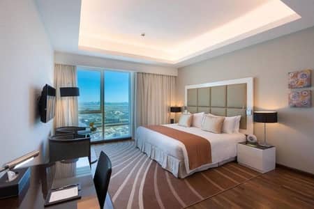 شقة 1 غرفة نوم للايجار في الصفوح، دبي - غرفة ديلوكس بالقرب من مترو مدينة دبي للإنترنت بما في ذلك جميع الفواتير والضرائب والتنظيف