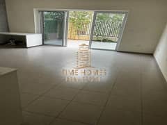 Vacant | Unfurnished 3 BHK | Spacious