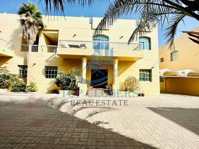 Вилла в Аль Хабиси, 5 спален, 85000 AED - 6819940