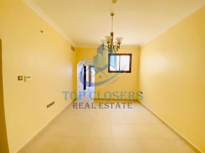 Great Location | Elevator | Build-In Wardrobes Great Location | Elevator | Build-In Wardrobes