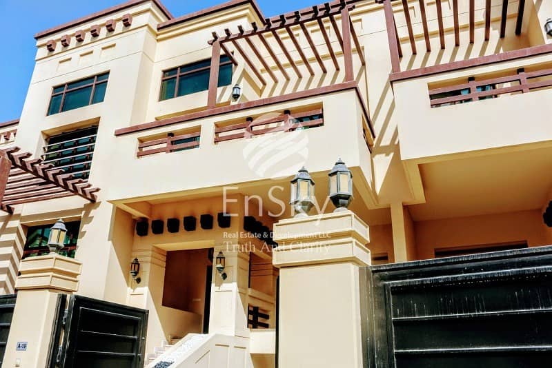 Spacious 5BR in Officers Club Area with a Sea View !