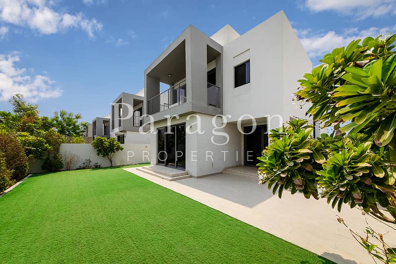 Vacant on transfer | Close To Pool And Park Vacant on transfer | Close To Pool And Park