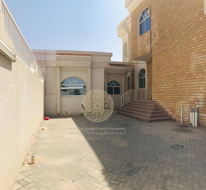 33 SUN FILLED WITH SPECTACULAR VIEW 5 BR INDEPENDENT VILLA WITH SWIMMING POOL AND BIG FRONT COURTYARD IN AL MAQTAA IS FOR RENT!