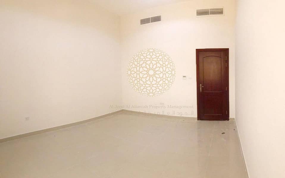 16 FABULOUS STONE FINISHING 5 BEDROOM INDEPENDENT VILLA FOR RENT WITH DRIVER ROOM IN KHALIFA CITY A