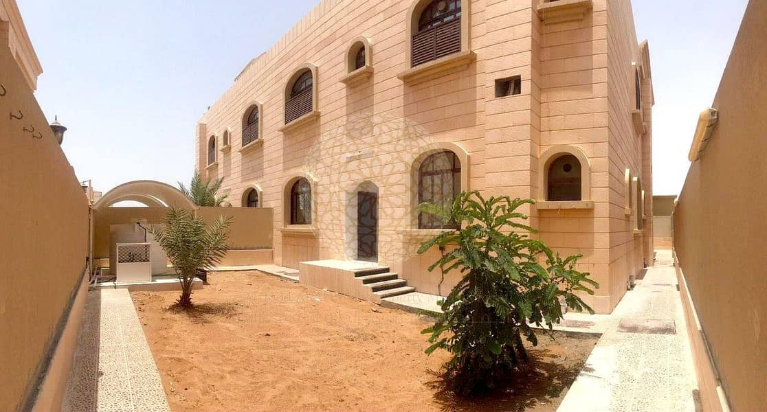 26 FABULOUS STONE FINISHING 5 BEDROOM INDEPENDENT VILLA FOR RENT WITH DRIVER ROOM IN KHALIFA CITY A