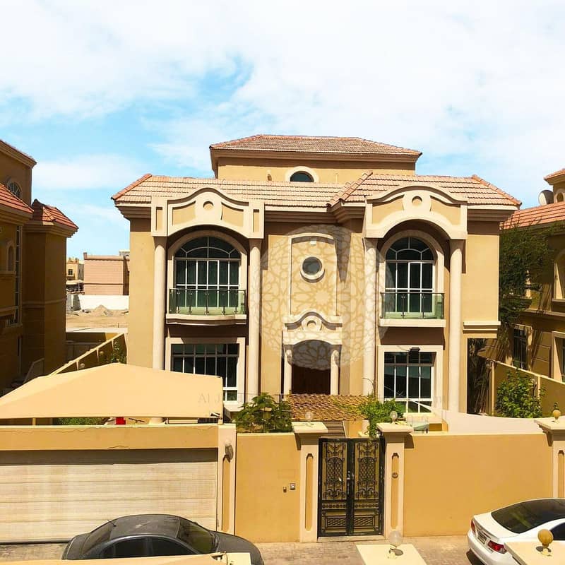 BEAUTIFUL 6 BEDROOM COMPOUND VILLA WITH MAID ROOM FOR RENT IN KHALIFA CITY A