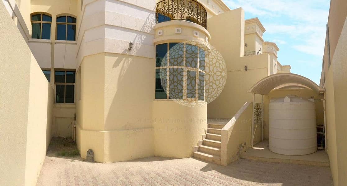 35 GORGEOUS 6 BEDROOM SEMI INDEPENDENT VILLA WITH MAID ROOM AND PARK VIEW FOR RENT IN KALIFA CITY A