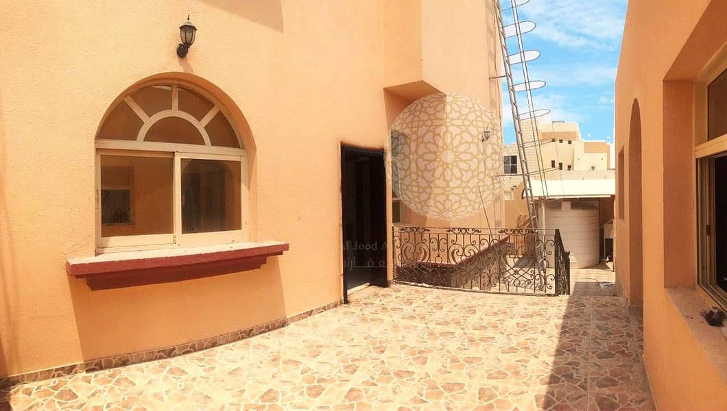 9 MASSIVE 6 BEDROOM SEMI-INDEPENDENT VILLA WITH BIG HOSH AND MULHAQ FOR RENT IN MOHAMMED BIN ZAYED CITY