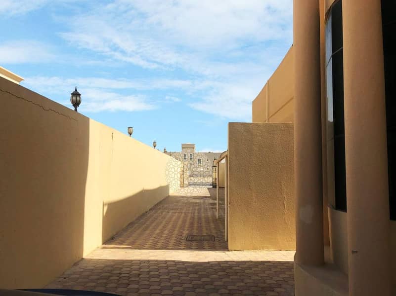 2 SPACIOUS SEMI INDEPENDENT 3 MASTER BEDROOM VILLA FOR RENT IN KHALIFA CITY A
