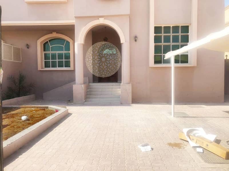 2 STUNNING SEMI INDEPENDENT VILLA WITH DRIVER ROOM ANS KITCHEN OUTSIDE FOR RENT IN KHALIFA CITY A