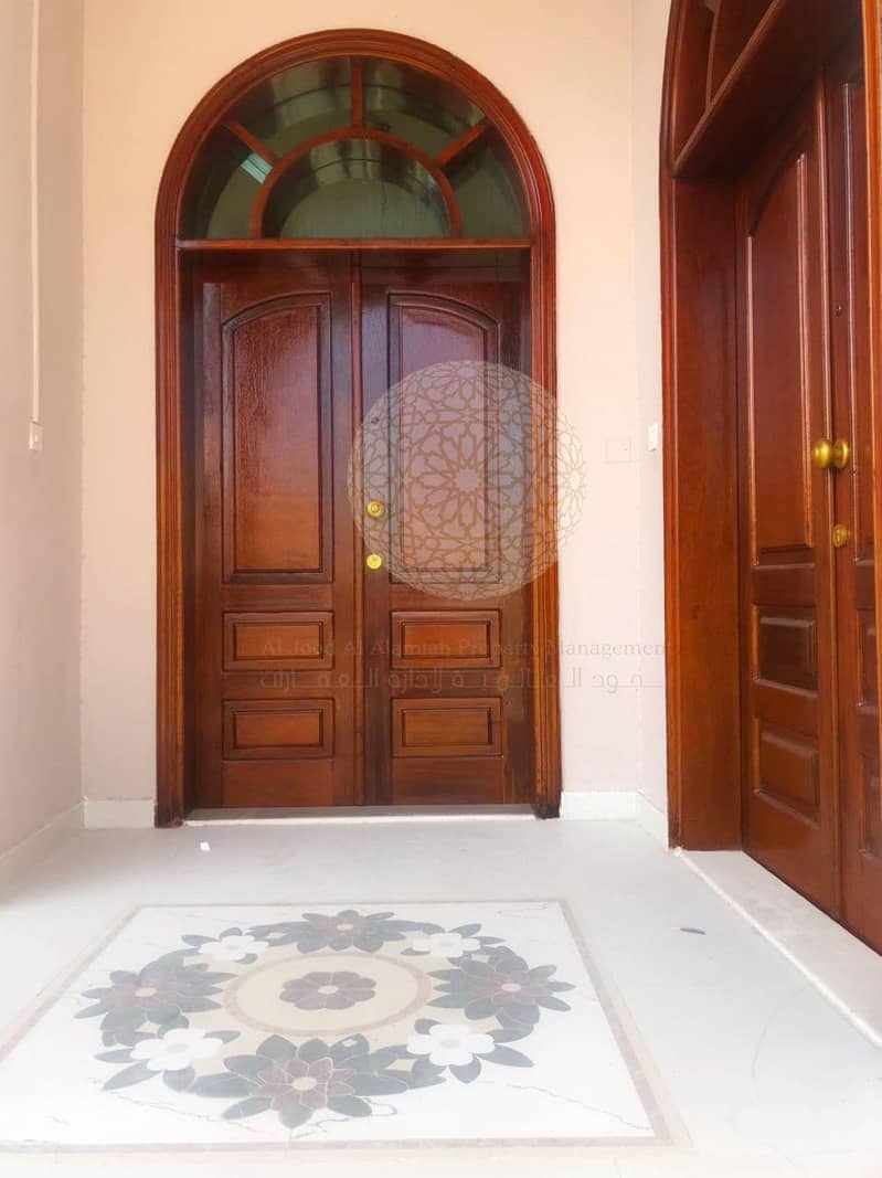 6 STUNNING SEMI INDEPENDENT VILLA WITH DRIVER ROOM ANS KITCHEN OUTSIDE FOR RENT IN KHALIFA CITY A