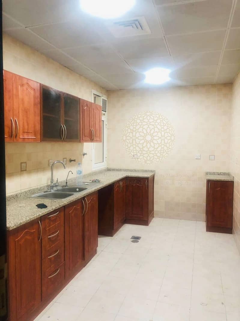 25 STUNNING SEMI INDEPENDENT VILLA WITH DRIVER ROOM ANS KITCHEN OUTSIDE FOR RENT IN KHALIFA CITY A
