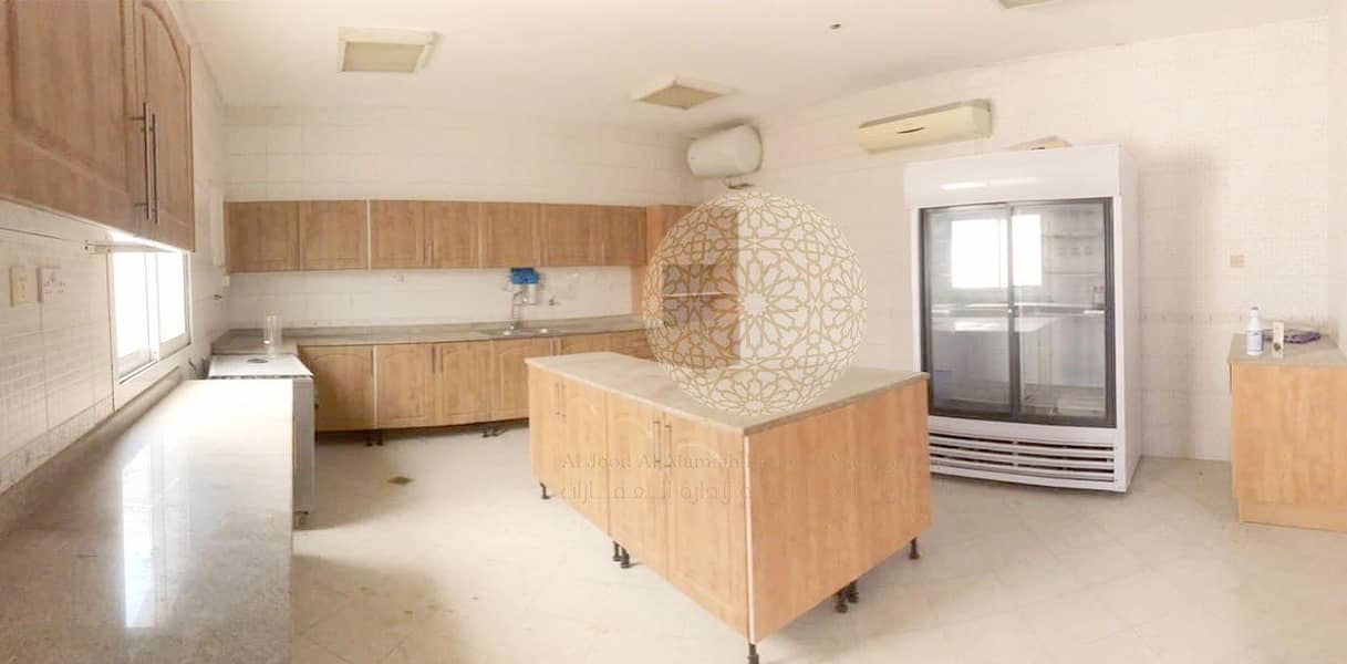 41 SPECTACULAR INDEPENDENT 5 MASTER BEDROOM VILLA WITH DRIVER ROOM & BIG HOSH FOR RENT IN KHALIFA CITY A