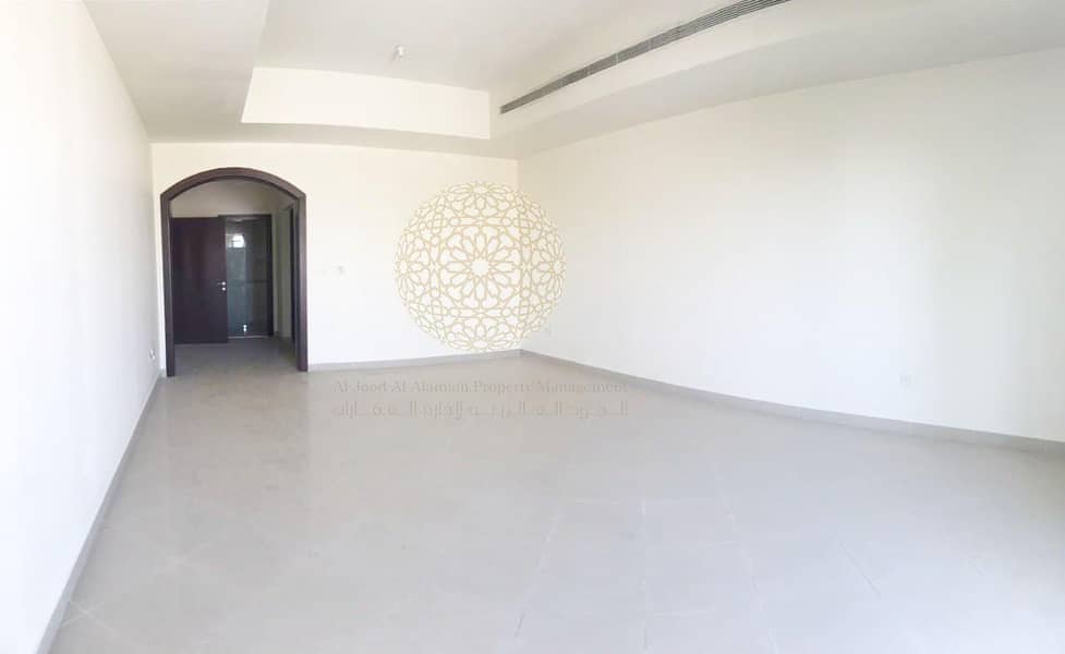 20 SPECTACULAR SEMI INDEPENDENT VILLA WITH 4 MASTER BEDROOM + KIDS BEDROOM WITH BEAUTIFUL GARDEN FOR RENT IN KHALIFA CITY A