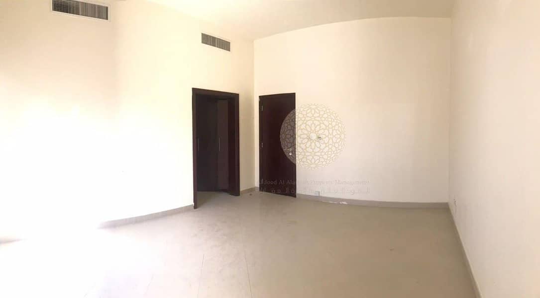 21 SPECTACULAR SEMI INDEPENDENT VILLA WITH 4 MASTER BEDROOM + KIDS BEDROOM WITH BEAUTIFUL GARDEN FOR RENT IN KHALIFA CITY A