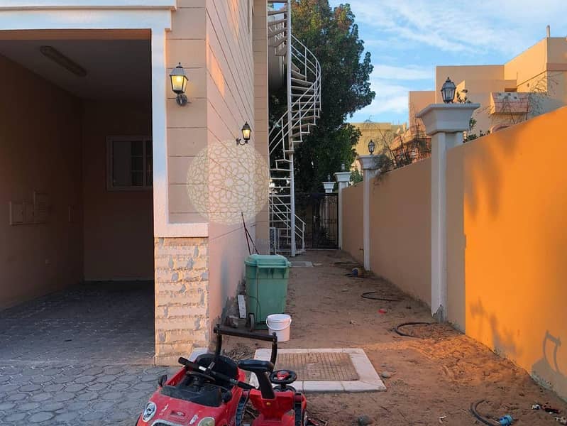 4 LOVELY 3 MASTER BEDROOM COMPOUND VILLA FOR RENT IN KHALIFA CITY A