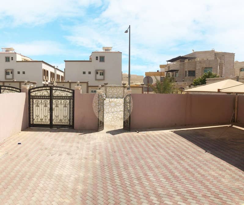 6 AMAZING 4 BEDROOM INDEPENDENT VILLA WITH MAID ROOM FOR RENT IN KHALIFA A