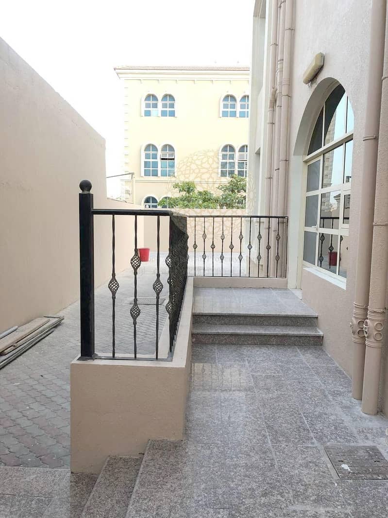 7 SUPER DELUXE 5 MASTER BEDROOM INDEPENDENT VILLA WITH KITCHEN OUTSIDE FOR RENT IN KHALIFA CITY A