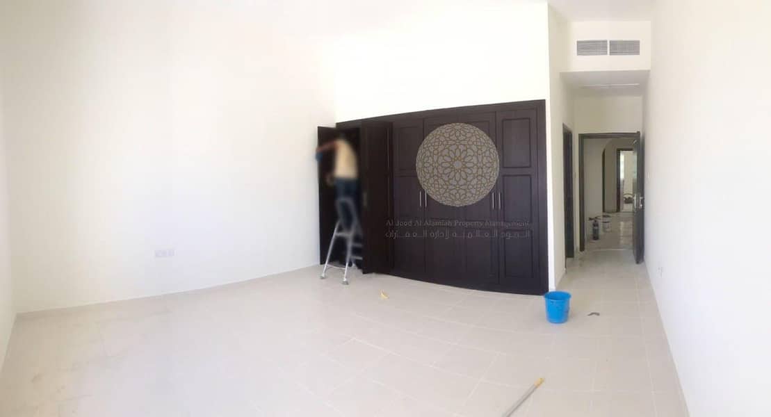 11 SWEET 5 BEDROOM SEMI INDEPENDENT VILLA WITH BIG YARD FOR RENT IN KHALIFA CITY A