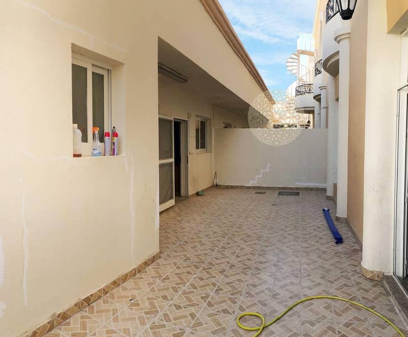 21 EXCELLENT VILLA WITH 5 MASTER BEDROOM AND KITCHEN INSIDE AND OUTSIDE FOR RENT IN KHALIFA CITY A