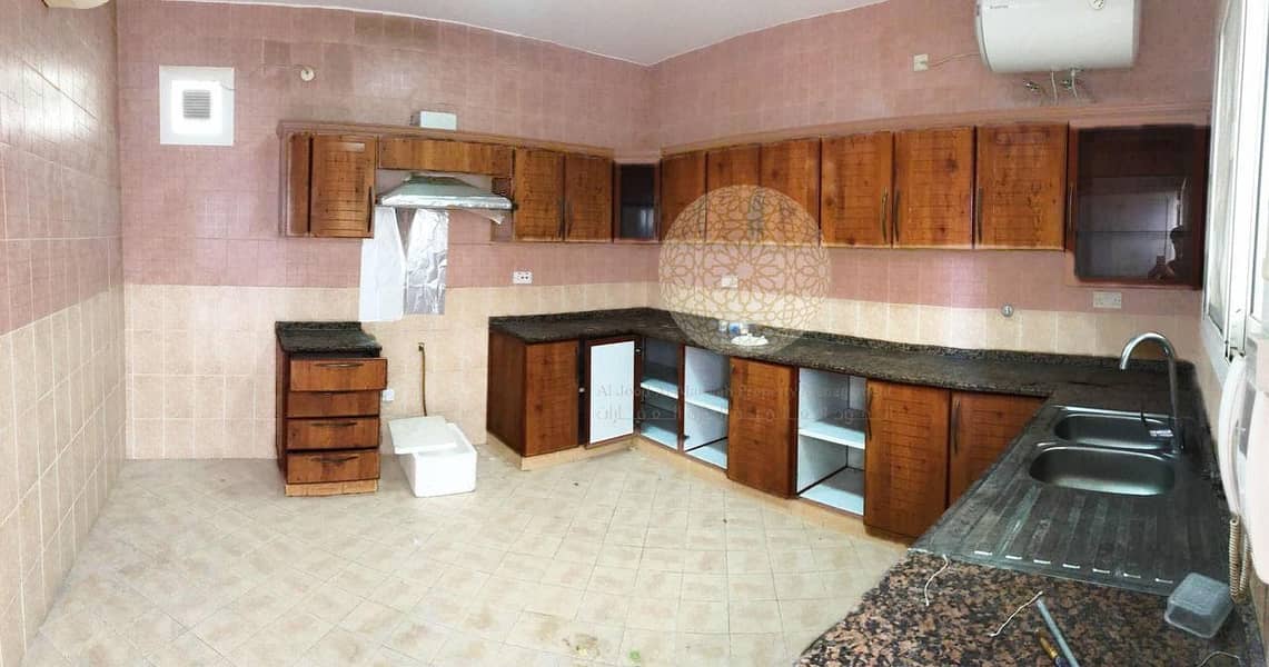 23 EXCELLENT VILLA WITH 5 MASTER BEDROOM AND KITCHEN INSIDE AND OUTSIDE FOR RENT IN KHALIFA CITY A