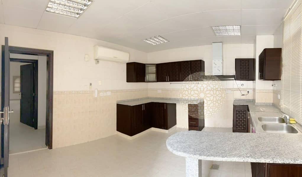 19 FANTASTIC 3 BEDROOM SEMI INDEPENDENT VILLA WITH MAID ROOM FOR RENT IN KHALIFA CITY A