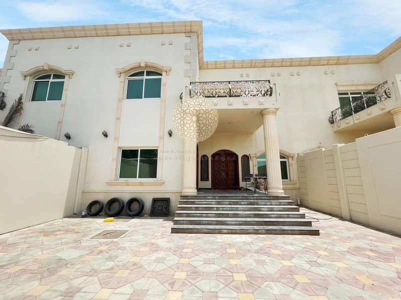 SPACIOUS SEMI INDEPENDENT 6 BEDROOM VILLA WITH KITCHEN INSIDE & OUTSIDE FOR RENT IN KHALIFA CITY A
