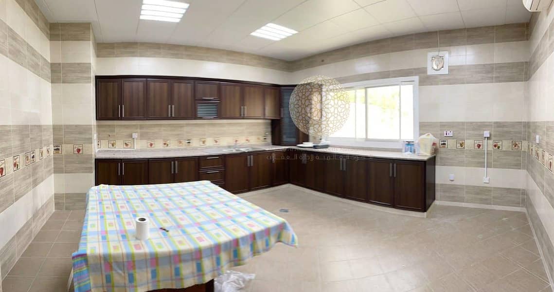 32 SPACIOUS SEMI INDEPENDENT 6 BEDROOM VILLA WITH KITCHEN INSIDE & OUTSIDE FOR RENT IN KHALIFA CITY A
