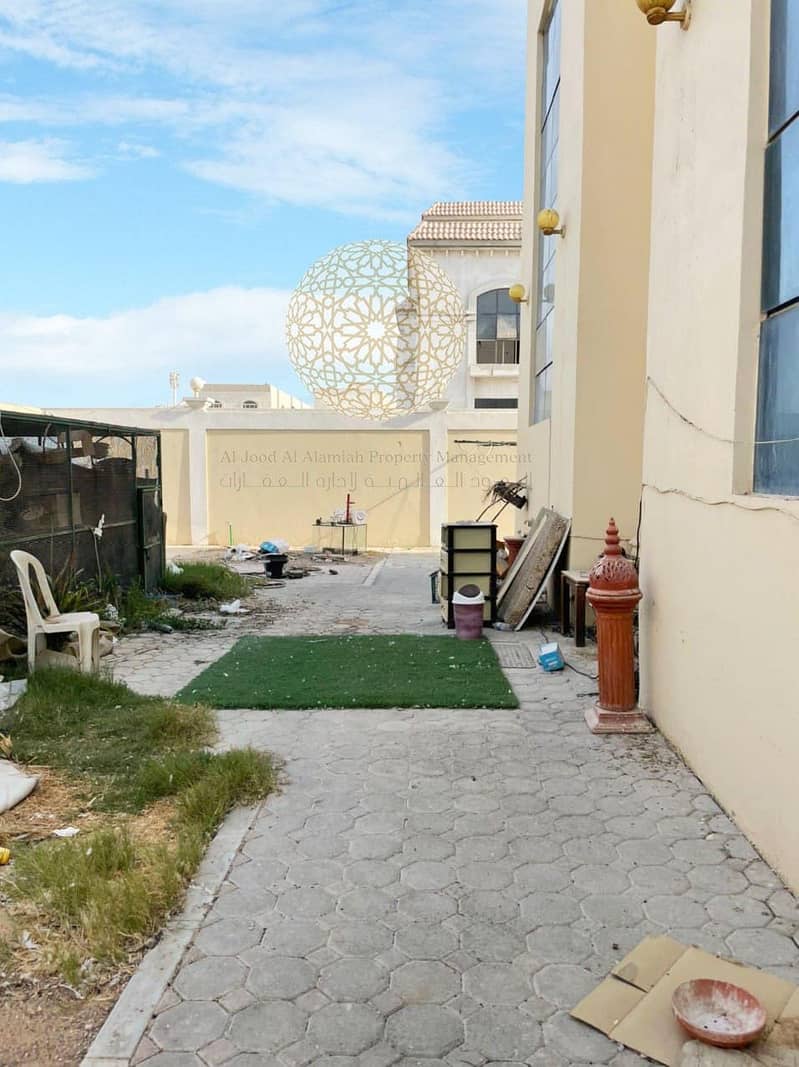 5 INDEPENDENT VILLA IN A COMPOUND WITH 5 MASTER BEDROOM AND PRIVATE YARD FOR RENT IN MOHAMMED BIN ZAYED CITY
