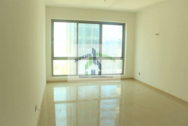 4 BR Super Spacious Apartment with Maids Room For Rent