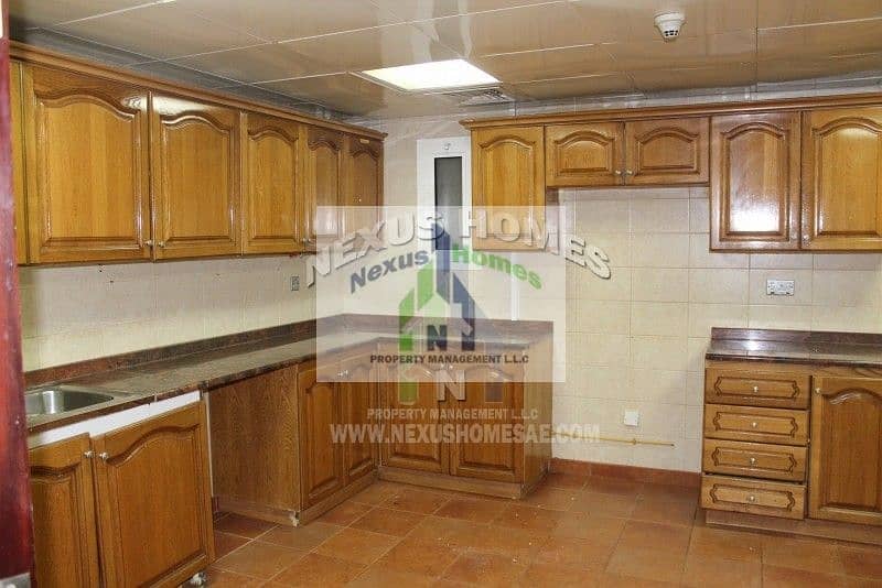 7 Super Spacious 3Beds with Full Facilities in Najda St