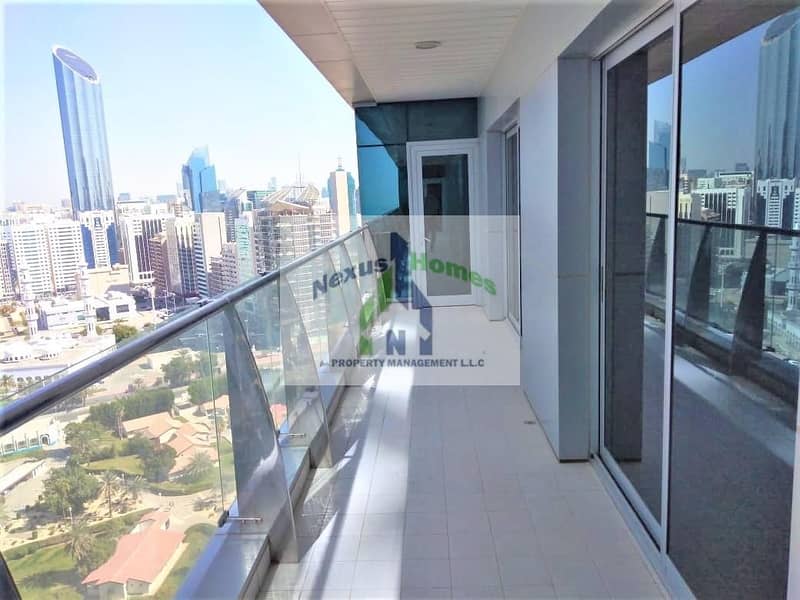 Elegant 3 BEDS+Maids in Corniche with Huge Balcony