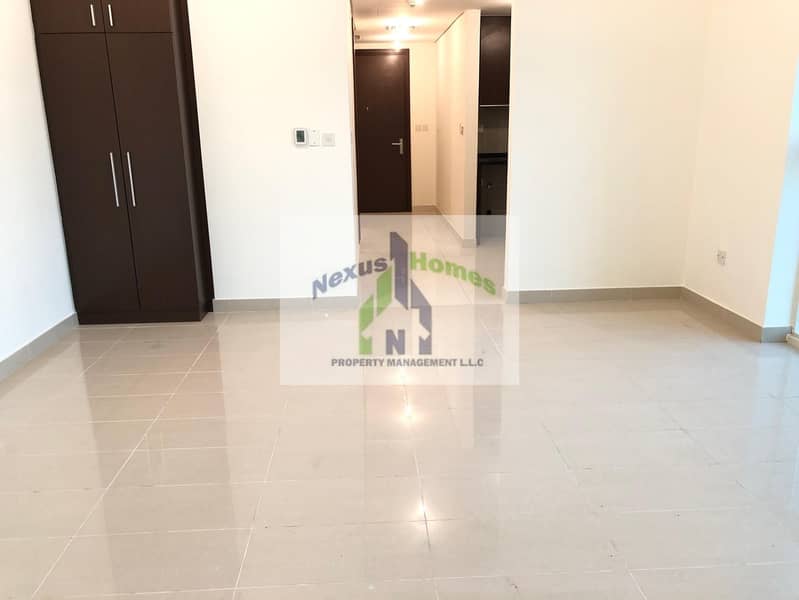 Top Class Studio Available in Marina Heights 2 in Reem Island