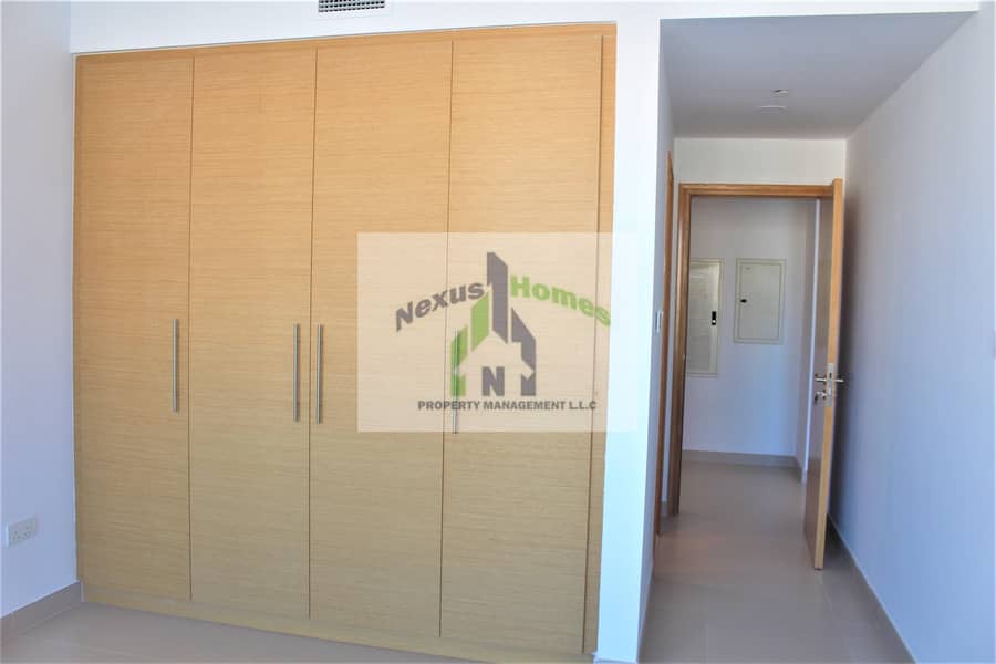 16 Stunning 2 Bedrooms With Full Facilities in Al Rawdah