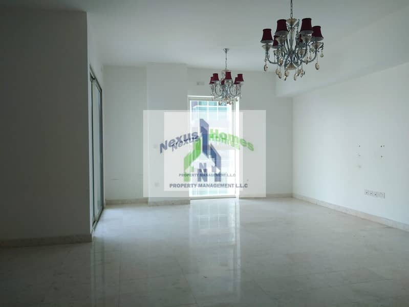 4 Well Maintained 3 BHK Beautiful View Perfect  Home