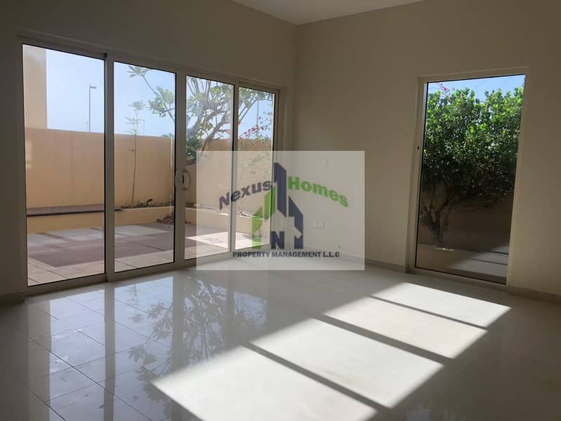 7 Stunning 3 Beds Villa in Yasmina Raha