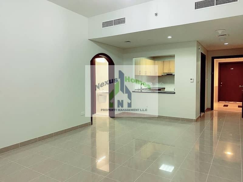 12 Luxuries 1 BR Apartment|High Floor|Great Location