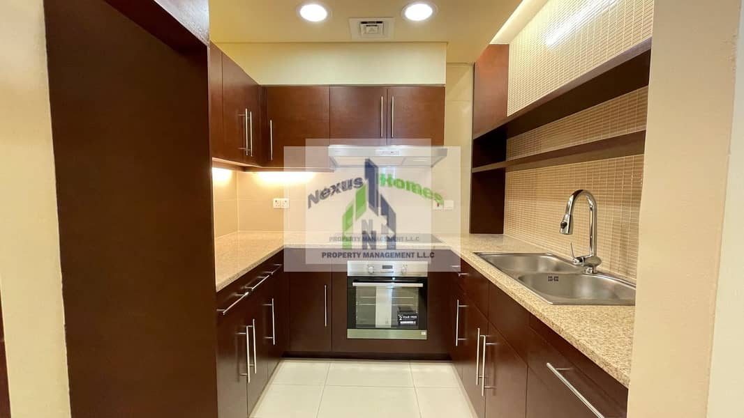 6 Fascinating 2 BEDS in Corniche with No Leasing Commission