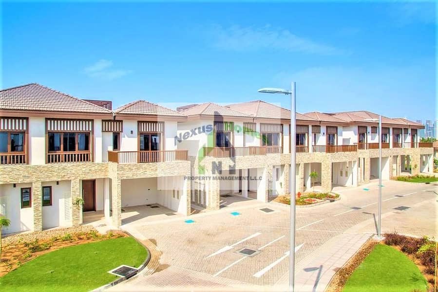 6 Grand Luxury 4 BR Villa with Maids Room in Al Reem Island