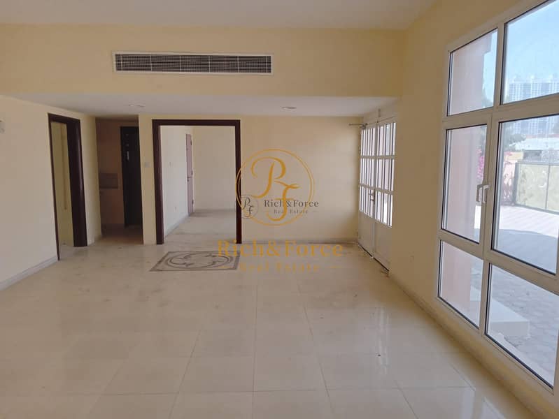 Good offer 5 bed room villa sale in Al barsha area