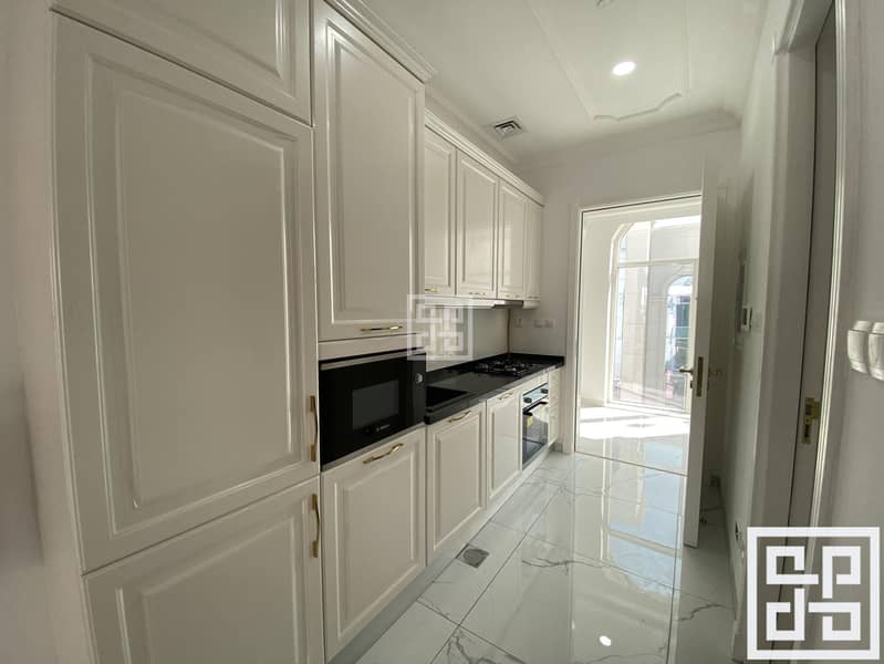 7 Luxury Studio for Rent | Fully equipped kitchen