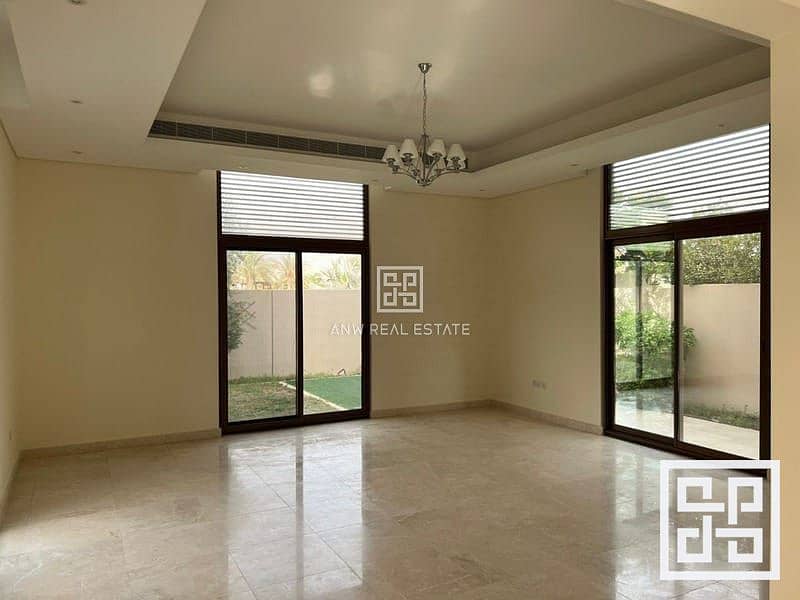 Vacant Type A | 5BR  Well Maintained Villa