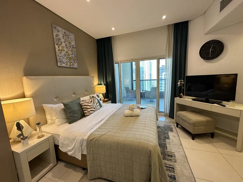 5 Bedroom Area