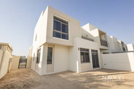 4 Bedroom Villa for Sale in Town Square, Dubai - Well Maintained | Close to Facilities | Spacious
