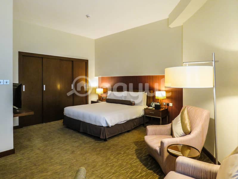 Deluxe One Bedroom Executive Hotel Apartment| Luxurious Fully Furnished | Next to the Mall