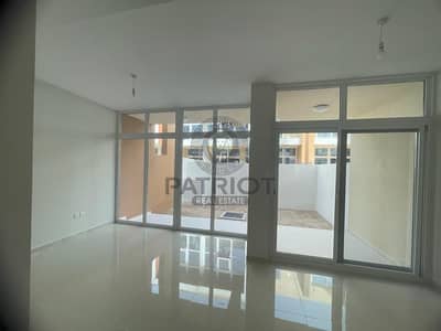 3 BED ROOM | SINGLE ROW | VACANT | AVAILABLE AT BEST PRICE